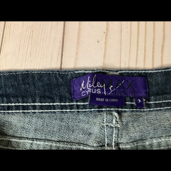 Miley Cyrus Max Azia denim shorts junior size 7 - Picture 7 of 7